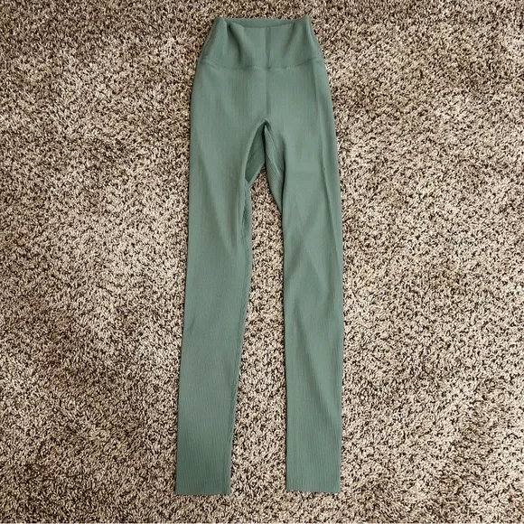 Erin Oprea Basics - Dark Sage Ribbed Workout Set - Picture 9 of 14